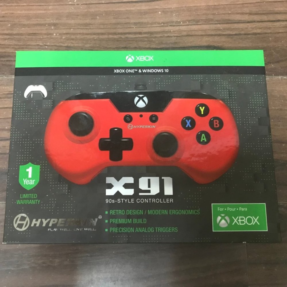 Hyperkin X91 Wired Controller for Xbox One + Windows 10 Red 90's Style
